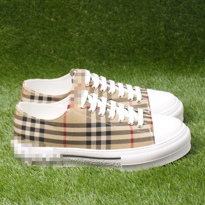 Flannel Sole